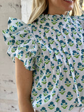 Load image into Gallery viewer, Jasmine Top in Prim
