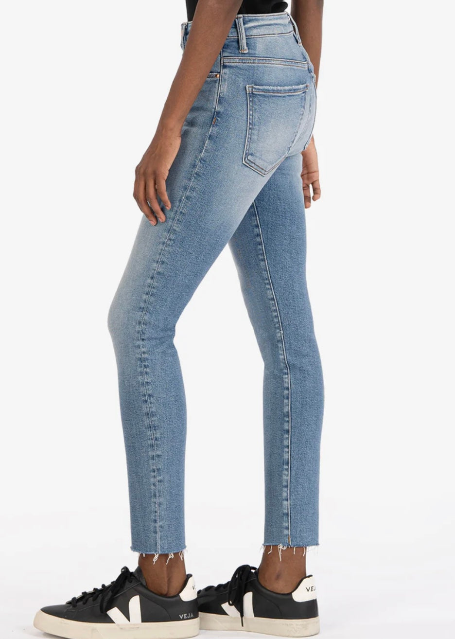 FINAL SALE Charlize High Rise Cigarette Leg Jean in Effortless