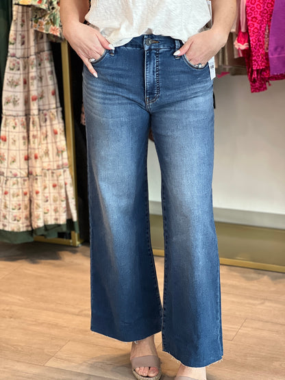 Meg High Rise Flare Jean in Beckon