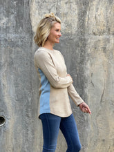 Load image into Gallery viewer, Camel Round Hem Sweater
