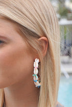 Load image into Gallery viewer, Shell Hoop Earring
