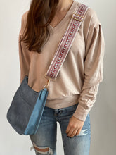 Load image into Gallery viewer, Small Messenger Bag in Light Blue
