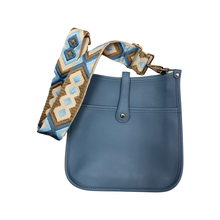 Load image into Gallery viewer, Large Blue Messenger w/Tan/Blue Strap
