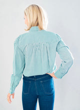 Load image into Gallery viewer, Amy Top in Green Check
