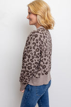 Load image into Gallery viewer, Leopard Print Cardigan
