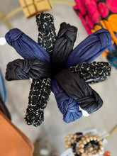 Load image into Gallery viewer, Black Knotted Headband
