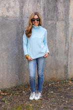 Load image into Gallery viewer, Tiburon Turtleneck in Ice
