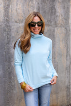 Load image into Gallery viewer, Tiburon Turtleneck in Ice
