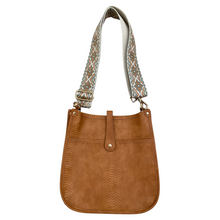 Load image into Gallery viewer, Snake Print Saddle Messenger Bag w/Tan Medallion Strap
