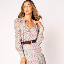Load image into Gallery viewer, Blue Floral Puff Shoulder Blouse
