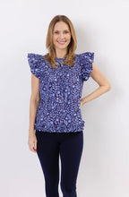 Load image into Gallery viewer, Flutter Sleeve Top in Floral Vine
