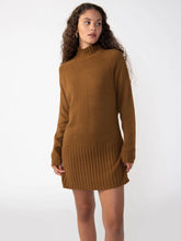 Load image into Gallery viewer, The Sweater Mini In Spice
