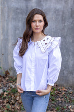 Load image into Gallery viewer, Floral Collar Button Up

