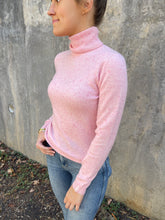Load image into Gallery viewer, Pink Turtleneck Cashmere Sweater

