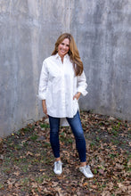 Load image into Gallery viewer, Eliana Shirt in White
