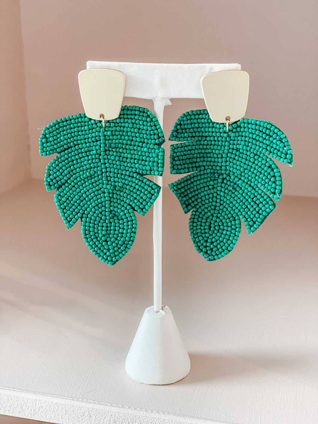 Palms Away Earring