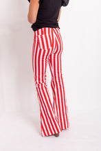 Load image into Gallery viewer, Moonshine Red/White Jeans
