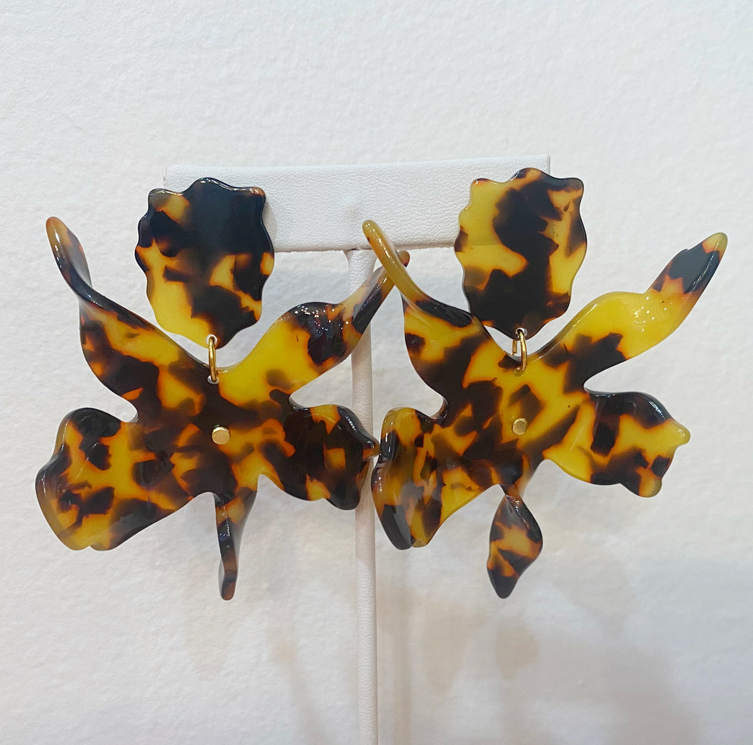 Flora Tortoise Earring