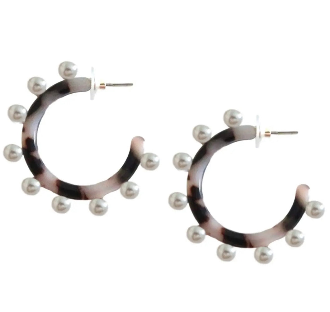 Tortoise Pearl Hoop Earrings