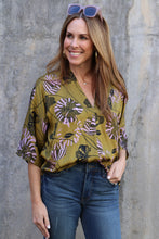 Load image into Gallery viewer, Lavender Floral V Neck Top
