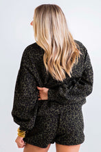 Load image into Gallery viewer, Leopard Sweatshirt Set
