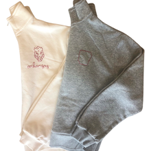 Load image into Gallery viewer, Hog Cream Half Zip Sweatshirt
